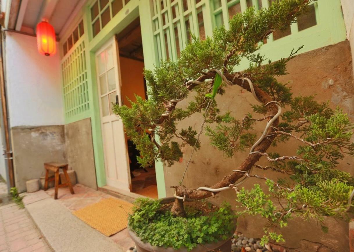 台南赤崁月樓tainan Moon House Inn Kültér fotó