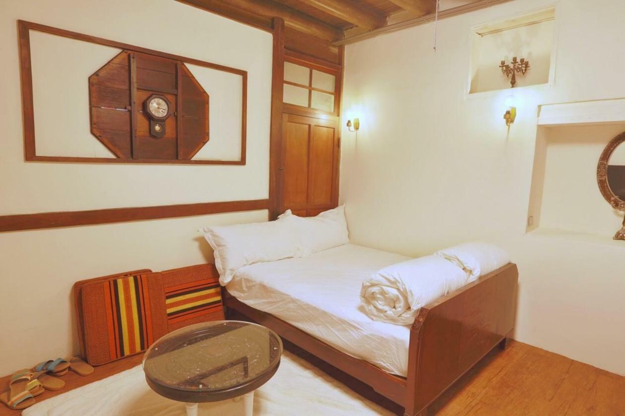 台南赤崁月樓tainan Moon House Inn Kültér fotó